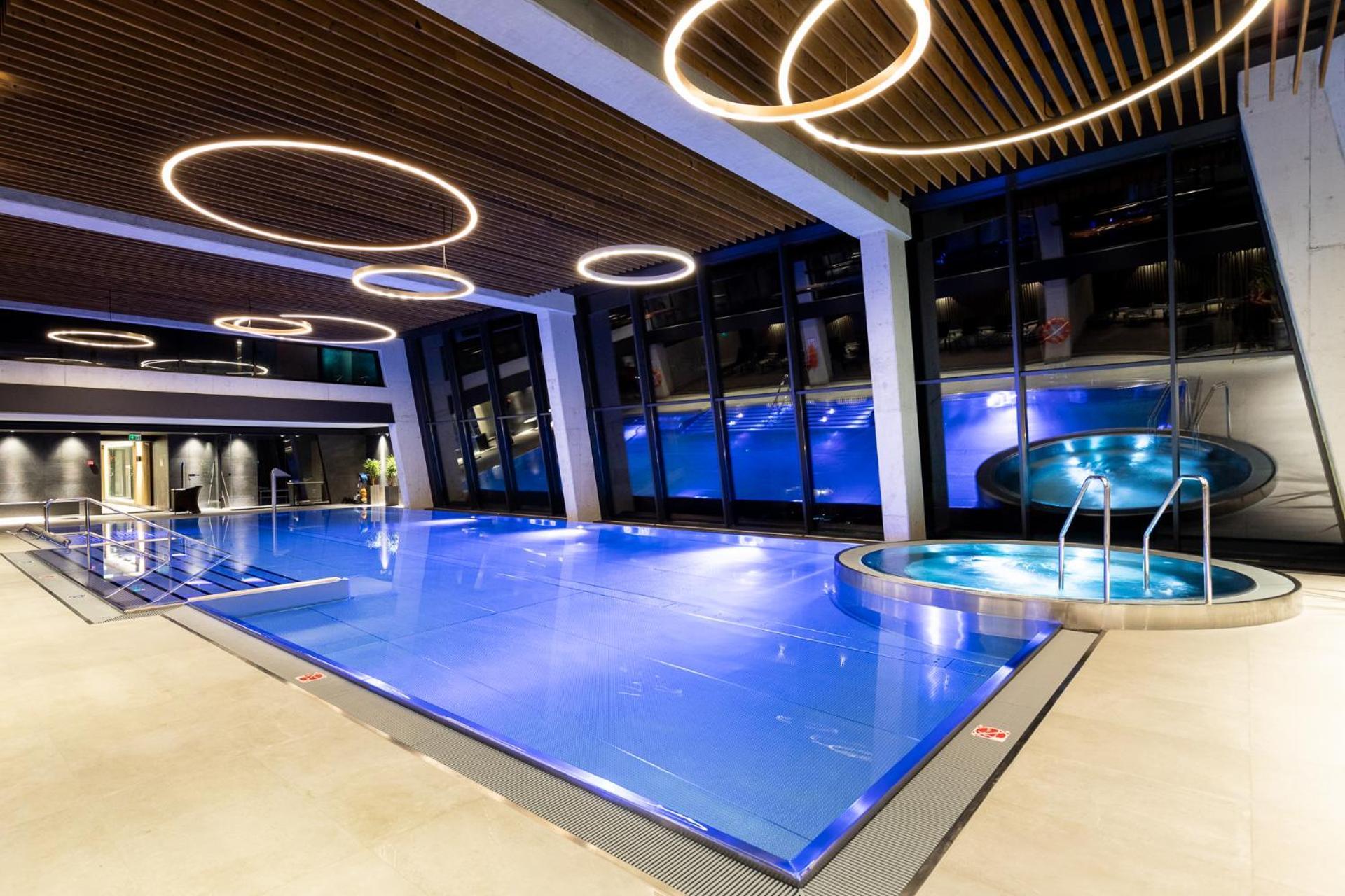 Hotel Meta Resort & Vine Spa Szczyrk Bagian luar foto