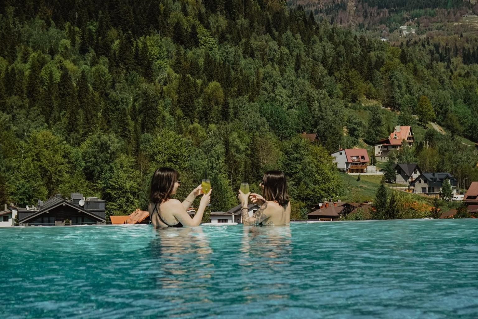 Hotel Meta Resort & Vine Spa Szczyrk Bagian luar foto