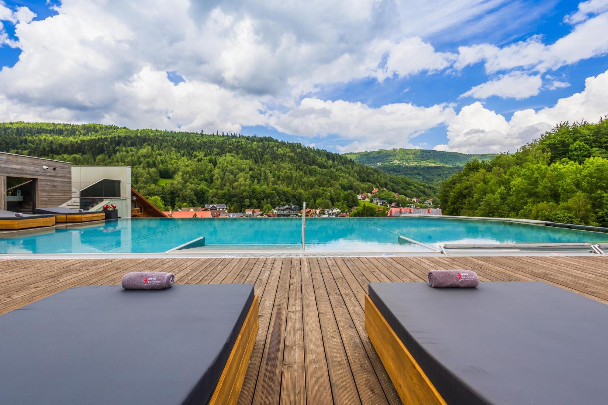 Hotel Meta Resort & Vine Spa Szczyrk Bagian luar foto