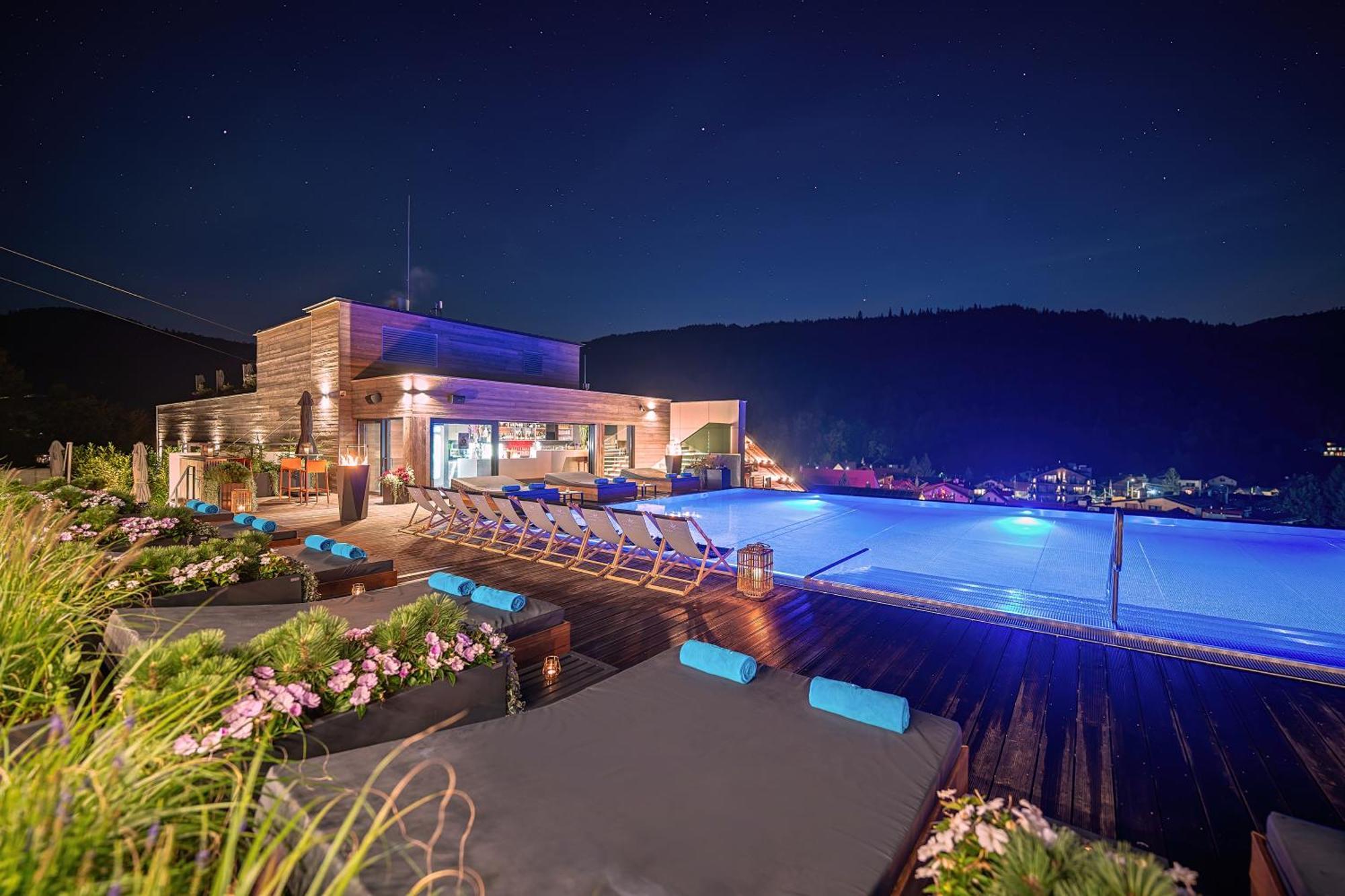 Hotel Meta Resort & Vine Spa Szczyrk Bagian luar foto