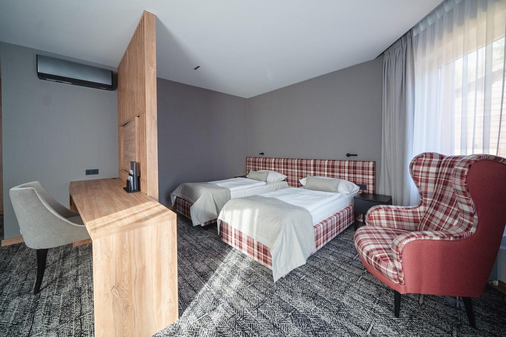 Hotel Meta Resort & Vine Spa Szczyrk Bagian luar foto